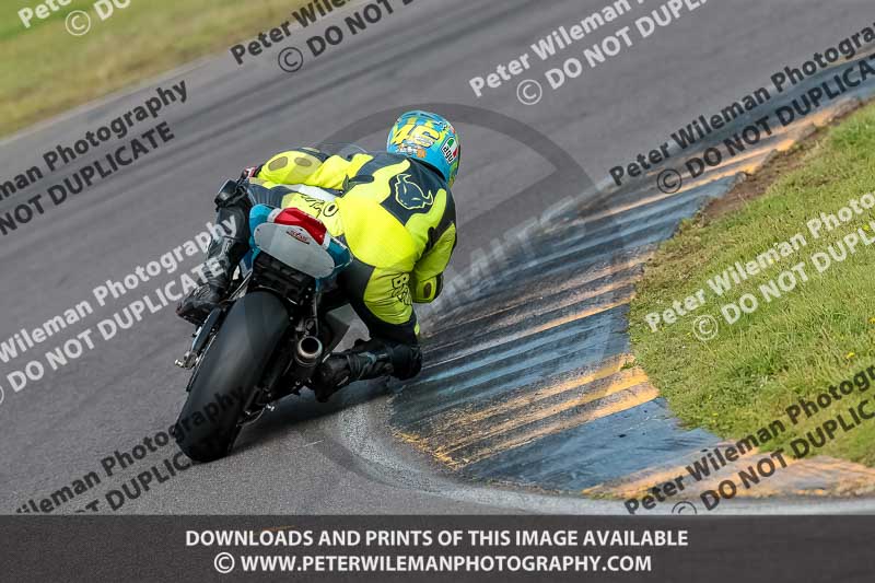 PJM Photography;anglesey no limits trackday;anglesey photographs;anglesey trackday photographs;enduro digital images;event digital images;eventdigitalimages;no limits trackdays;peter wileman photography;racing digital images;trac mon;trackday digital images;trackday photos;ty croes